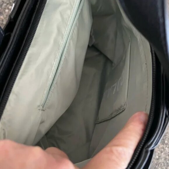 Colab Cruise Port Black Shoulder Bag Crossbody NWT - Picture 13 of 14